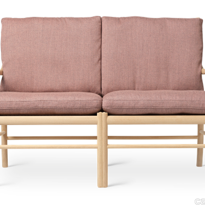 images-OW149-2 Colonial Sofa-colonialsofa-eg-saebe-rewool648.png